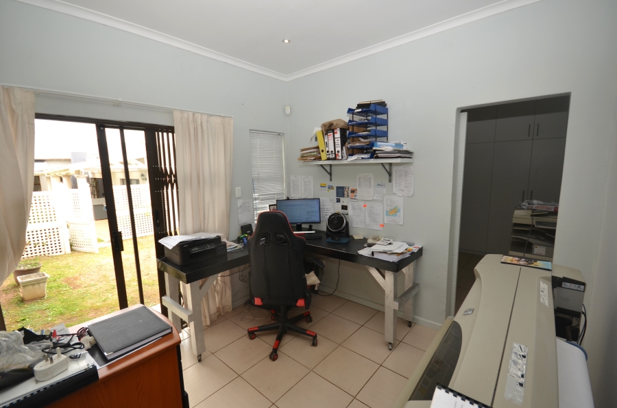 5 Bedroom Property for Sale in Bonnie Doone Eastern Cape